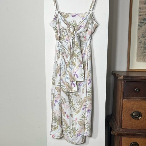 White Tropical  Midi Dress - Picture 5 of 8